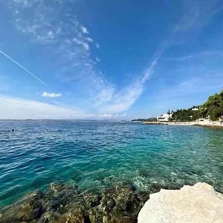 In 50295 Apartment *